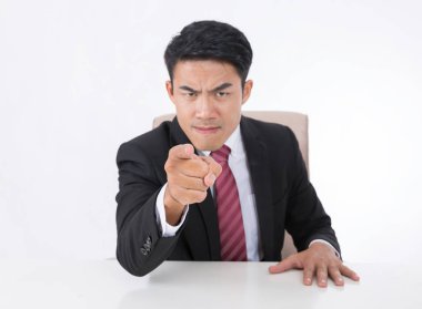 Bir iş adamının portresi seni işaret ediyor.