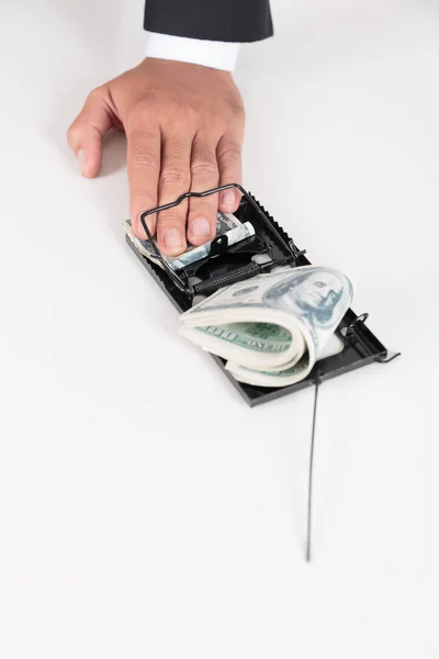 Χέρι επαγγελματίες είναι έτοιμος να πιάσει τα χρήματα που διατίθενται στην ποντικοπαγίδα — Φωτογραφία Αρχείου