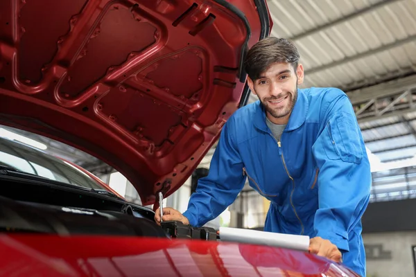 Auto Mechanic Checking Problem Car Engine Garage Technician Engineer Professional — Stock Photo, Image