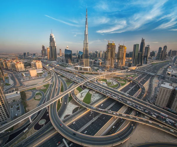 Dubai city von oben gesehen — Stockfoto