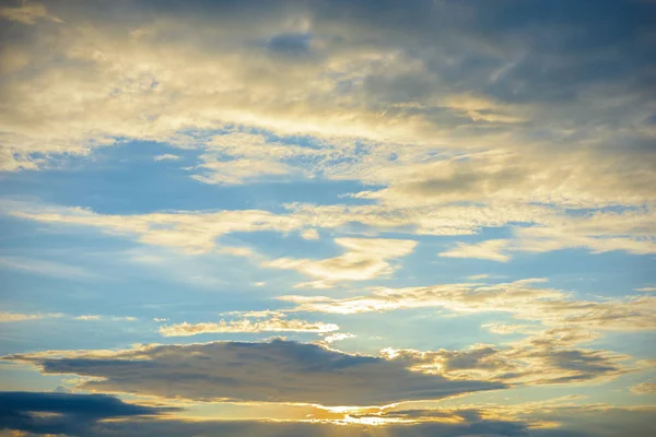 Coucher de soleil ciel fond — Photo