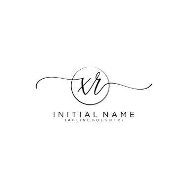 Xr Beauty vektör ilk logosu, ilk imzanın el yazısı logosu.
