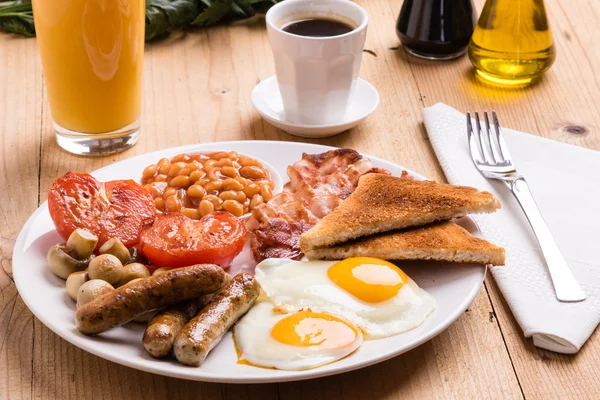 Colazione all'inglese completa rustica — Foto Stock