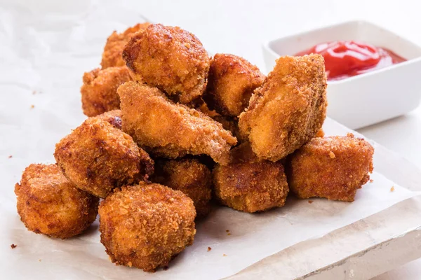 Nuggets de pollo caseros — Foto de Stock