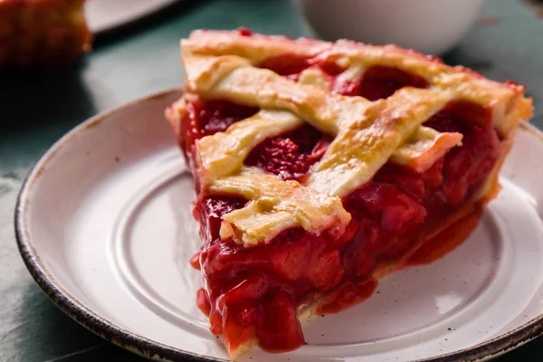 Strawberry pie dessert — Stock Photo, Image