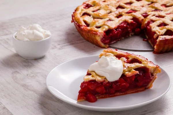 Strawberry pie dessert — Stock Photo, Image