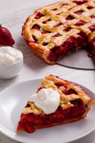 Strawberry pie dessert — Stock Photo, Image