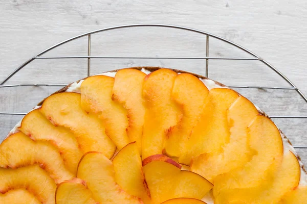 Gâteau au fromage à la pêche — Photo