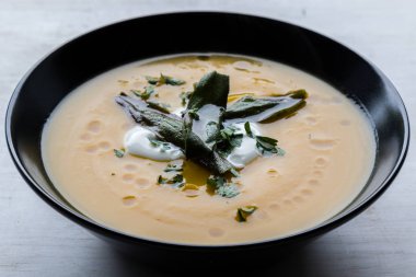 kremalı balkabağı çorbası