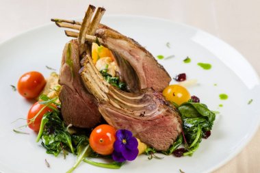 gurme kuzu pirzolası