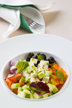 gurme Yunan salatası