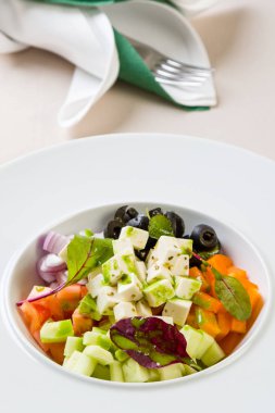 gurme Yunan salatası