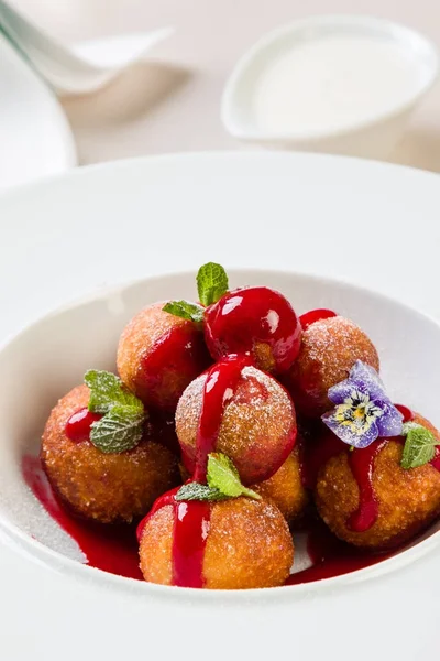 Donut balls dessert — Stock Photo, Image