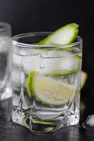 Gin tonic drink — Stock Photo, Image