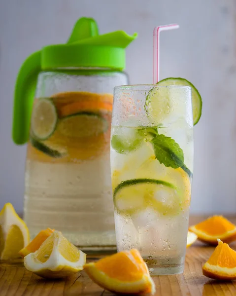 Fresh fruit lemonade — Stock Photo, Image