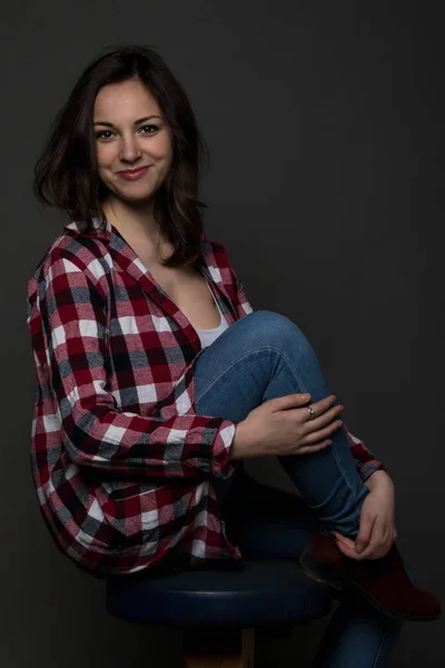 Studio Portrait Young Beautiful Fashionable Woman — Stock Photo, Image