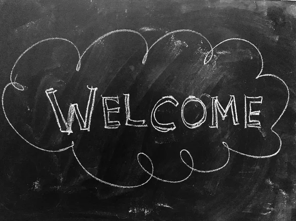 Välkommen - handskriven på Blackboard som Stock bild — Stockfoto