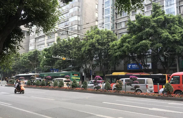 Day view on Zhongshan Ba Road on 25 December 2019 — Stock fotografie
