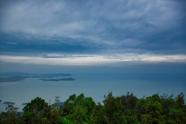 Nydelig Panoramautsikt Langkawi Fjelltoppene Buktene Fra Toppen Gunung Mat Chincang – stockfoto