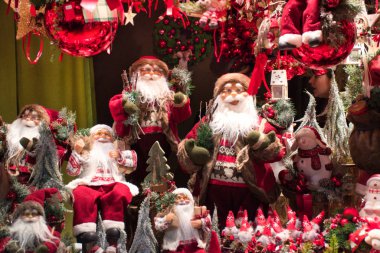 Fiera 'daki Artigiano, dünyanın en iyi uluslararası mutfağını denemek için el yapımı ürünleri satın almak, görmek, dokunmak için eşsiz bir fuar. Eşsiz, orijinal, en yüksek kalite.