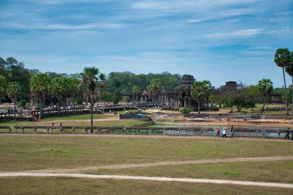 Angkor Wat, City or Capital of Temples is a Hindu temple complex in Siem Reap Cambodia — 스톡 사진