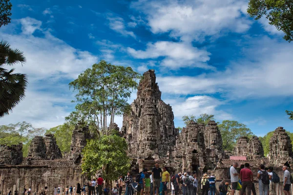 Angkor wat, Stadt oder Hauptstadt von Tempeln ist ein hinduistischer Tempelkomplex in siem reap Kambodscha — Stockfoto