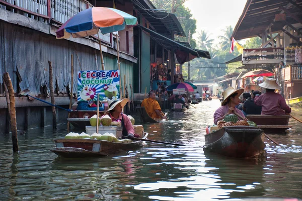 Damnoen Saduak Thailand 2019 Famous Damnoen Saduak Floating Market Fruit — 图库照片