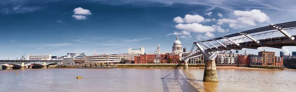 London Blick Über Die Themse Mit Millenium Bridge Paul Und — Stockfoto