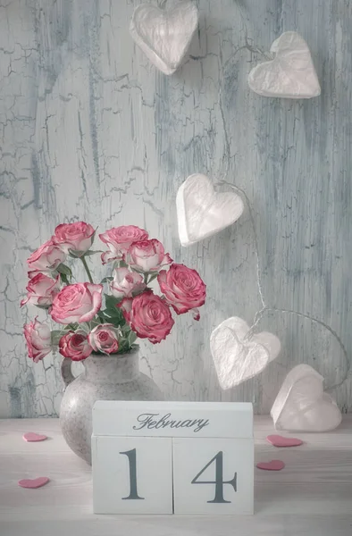 Valentines Day Still Life Wooden Calendar Pink Roses Garland Lights — Stock Photo, Image