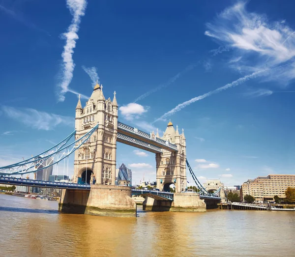 Tower Bridge Bright Sunny Day London England Panoramic Image — Stock Photo, Image