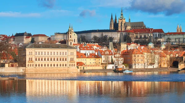 View Vitus Cathedral Prague Castle Vltava River Bright Day Fall — Stock Photo, Image