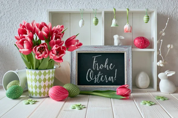 배경에 부활절 분필판 Text Frohe Ostern Blackboard Means Happy Easter — 스톡 사진