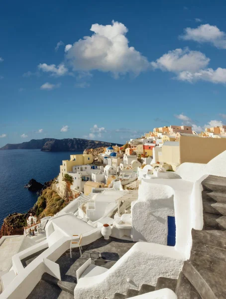 Wyspa Santorini Grecji Wioska Oia Pogodne Popołudnie Obraz Panoramiczny — Zdjęcie stockowe