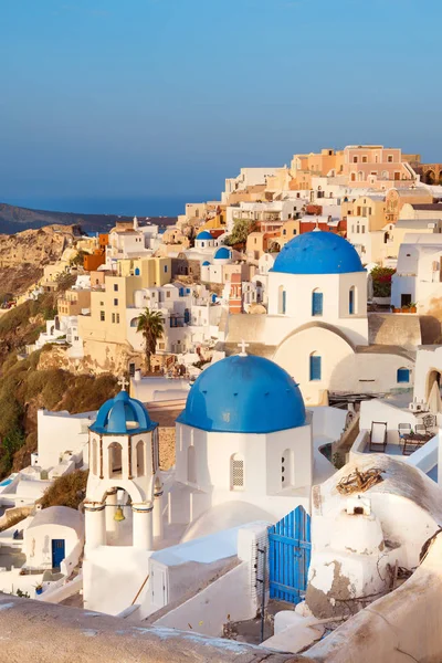 Oia Dorp Santorini Eiland Griekenland Vroeg Ochtend Deze Afbeelding Afgezwakt — Stockfoto