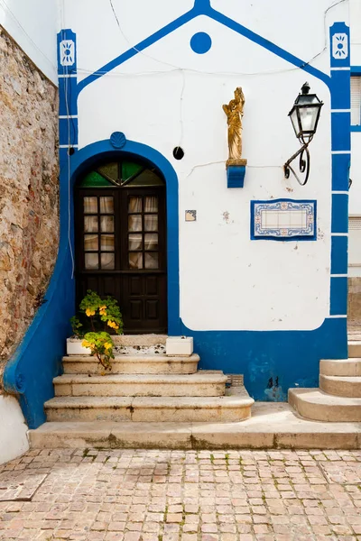 Entrée Avant Petite Chapelle Albufeira Ouest Portugal Peinte Blanc Bleu — Photo