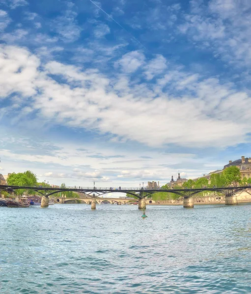 Pont Des Arts Paris France Jour Printemps Image Panoramique Tonique — Photo