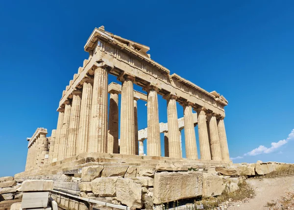 Parlak bir günde Parthenon Tapınağı. Akropolis Atina, Yunanistan
