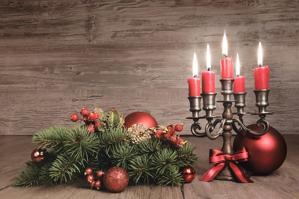 Vintage sfondo di Natale con candele e decorazioni, testo — Foto Stock