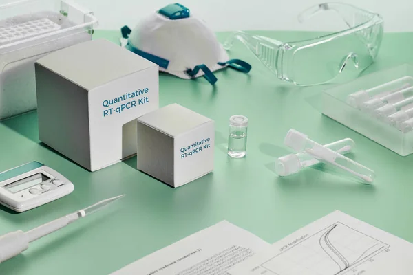 Kit Diagnóstico Pcr Sars Cov Caixas Contêm Reagentes Qpcr Para — Fotografia de Stock