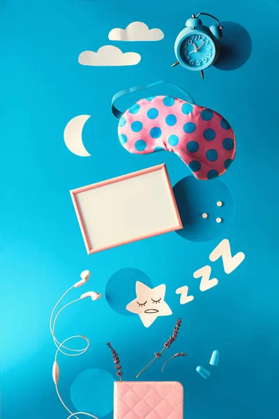 Healthy Sleep Creative Concept Text Sleep Optimization Lightbox Flying Levitating — 스톡 사진