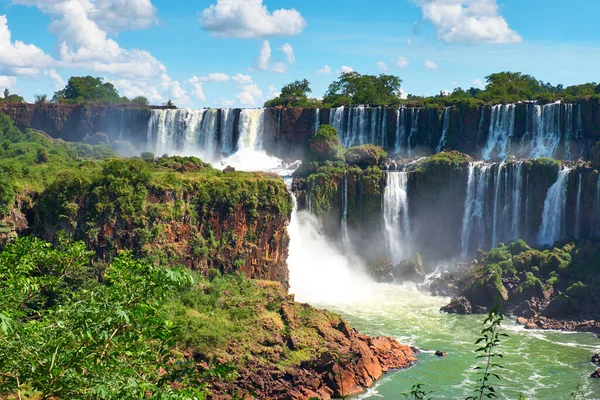 Wodospady Iguazu Argentynie Widok Diabelskich Ust Zbliżenie Potężne Strumienie Wody — Zdjęcie stockowe