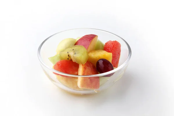 Dessert di frutta fresca su sfondo bianco — Foto Stock