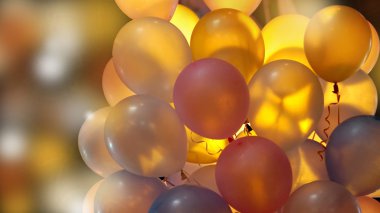 Renkli Işıklı Parti balonları ile gece ışıklı geri