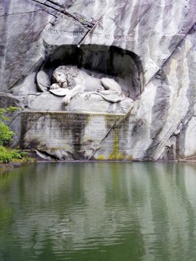 Aslan Monumenthe Lucerne, İsviçre,