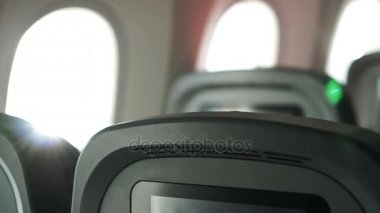 Uçak iç Rf görünümünü koltuklar, windows ve yolcu geldikten sonra sırasındaki