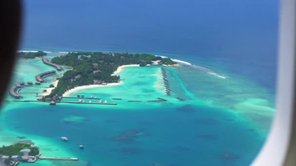 Malediwy od płaszczyzny ptaka, podróży wakacje przeznaczenia raj Pokaż 4k — Wideo stockowe