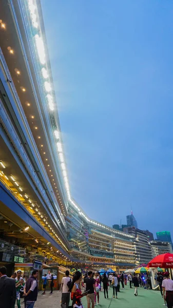 Shatin, Hong Kong - mei 2017: Hong Kong Jockey club stadion voor — Stockfoto