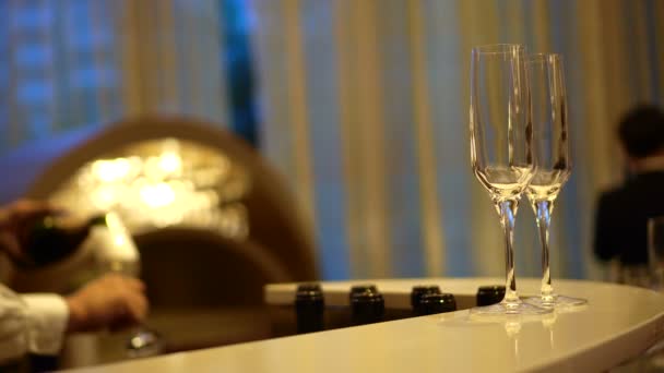 Champaign Gieten Bij Hotel Luxe Partij — Stockvideo