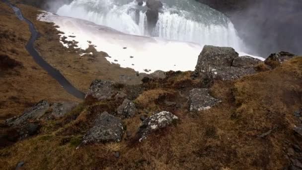 Gullfoss 壮观的瀑布在冰岛金黄圈子4K — 图库视频影像