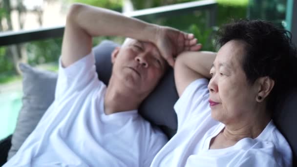 Asian Senior Couple Talk Discuss Life Problem Together — Stock Video